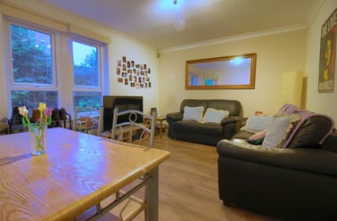 Orchard Place, Jesmond, Newcastle - Image 3